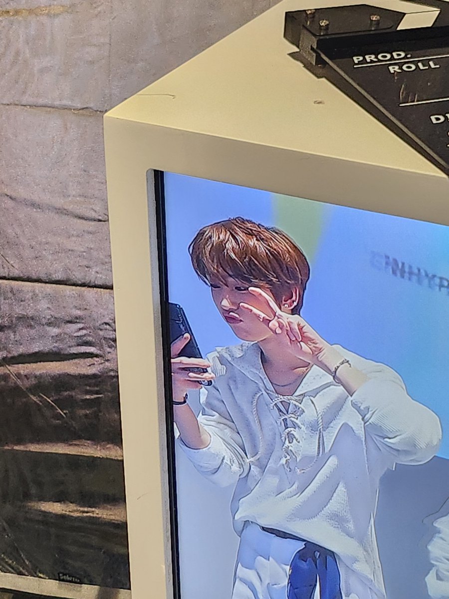 ENHYPEN WEVERSE tweet media