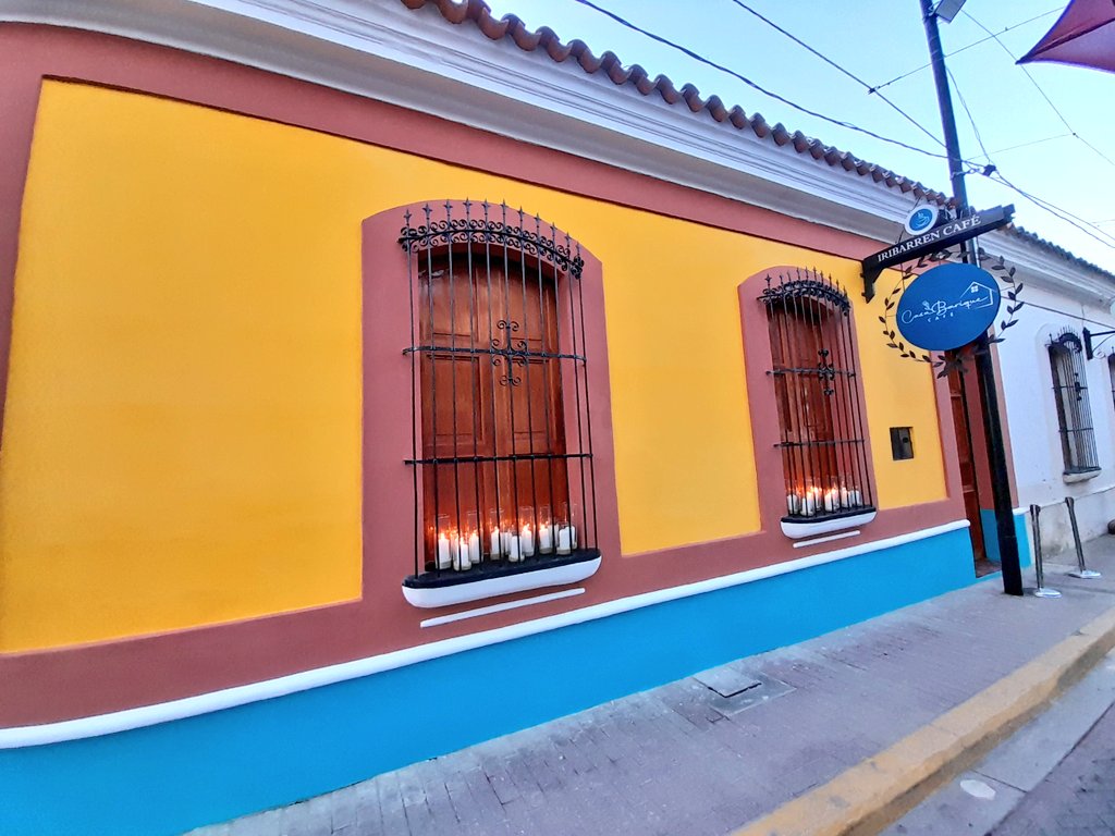 #Enterate| 🌆🍽️ Casa Barique Café está ubicada en centro histórico de #Barquisimeto frente a la Plaza dla Justicia; abrirá sus puertas de Martes a Sábado para disfrutar cultura gentilicio y gastronomía de #Barquisimeto 
<a href="/Venetur_oficial/">Venezolana de Turismo S.A.</a>
#8Jul
#GeneracionTricolor
#NaguaraLuisJonas