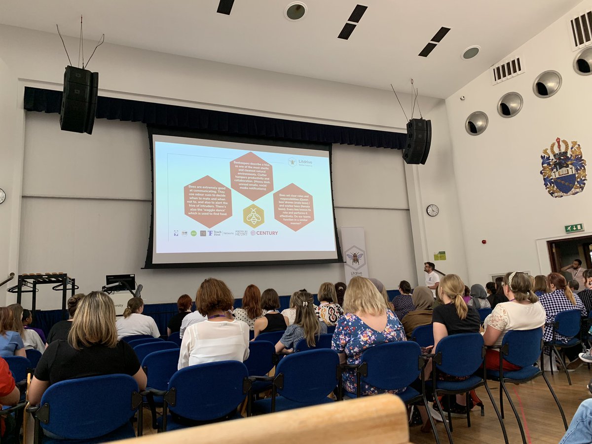 marcusstanforth's tweet photo. #BeMoreBee - @SPryke2 🐝 #LitdriveCPD23 https://t.co/WwAEMc0kL1