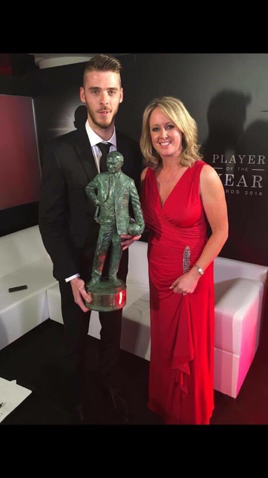 MandyHenryMedia's tweet photo. It’s been some journey @D_DeGea - it was a pleasure to watch you join as a young man; achieve everything you did, and leave as a Utd legend. All the best to you and your family for the future and the new challenges that await 👏🏻#mufc # https://t.co/eFoidDHR3a