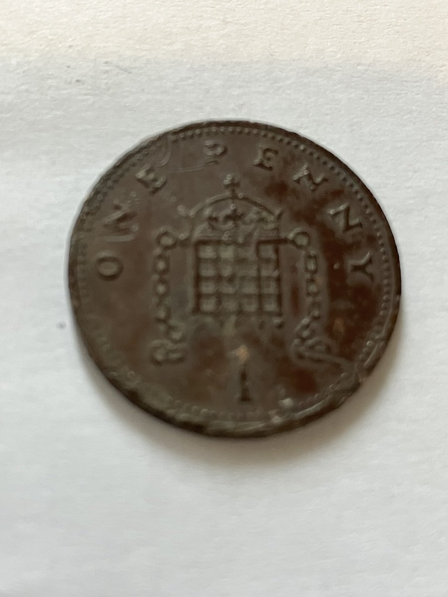 Street_Treasure's tweet photo. A 1990 1p #coinage #lostandfound https://t.co/jGw5zqpVnz