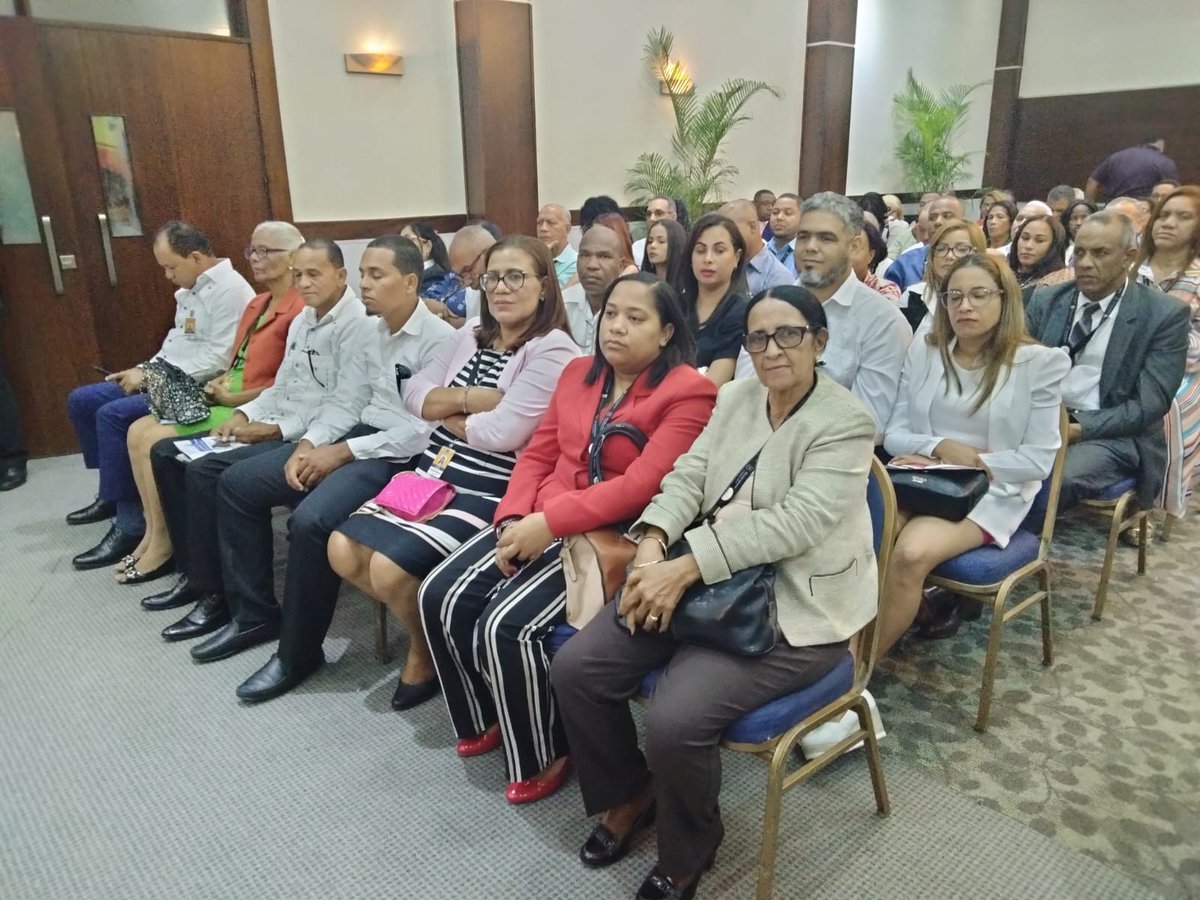 merce1921's tweet photo. Con este Diplomado Especializado en Administración Electoral, los miembros de las Juntas Electorales, potencializan sus competencias en el manejo de las normas electorales.
#AdministraciónElectoralEFEC
#DiplomadosEFEC
#EFECapacita
#GraduaciónEFEC
#EleccionesRD2024 https://t.co/GMcqTAyvbn