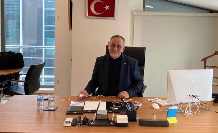 Baba dostum, kıymetli büyüğüm Süleyman Sırrı Özdolap Hakkın rahmetine kavuşmuştur. 

Mekanı cennet olsun.

Duruşu, mertliği ve cesareti ile anılacak, anılarımızda yaşayacaktır.