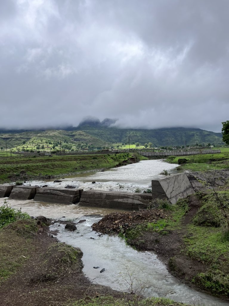 ShubhamMoh9100's tweet image. Where paradise meets reality. 💫 Experience the enchanting beauty, vineyard wonders, and spiritual bliss in this heavenly city.😍😍 #NashikHeaven #BeyondImagination&quot; @WeAreNashik #Nashik