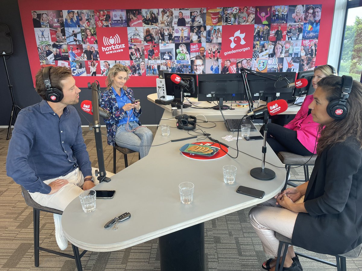 De nieuwe radiostudio is ondertussen full live #HortibizNewsradio