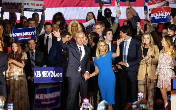 Rfk4POTUS's tweet photo. On January 20, 2025, Robert F. Kennedy, Jr. will take the oath of office, Joe Biden will be forced into retirement and Julian Assange will be free. 
#GoodThingsComing #Kennedy24 #FreeAssange 
https://t.co/L0mXziSmeF https://t.co/sSXug7OEOE