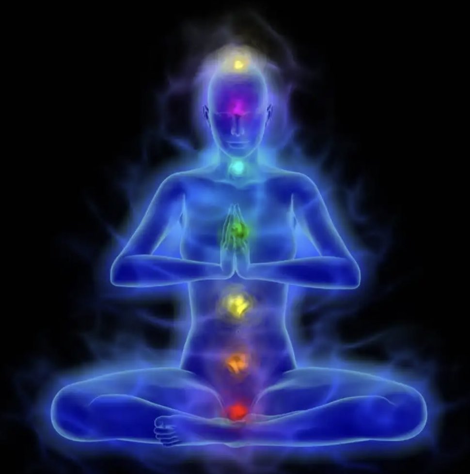 cindyvirginia88's tweet image. Imagine a vivid rainbow spinning above you. Each color represents a chakra. Allow the colours to merge into a harmonious stream, flowing through your body. Feel their warmth as they align and balance your chakras. #ChakraBalancing #VisualizationExercise