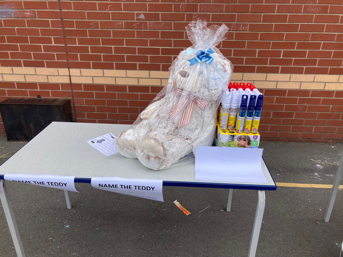 Coop_HowardBa's tweet photo. We raised nearly over £800, so massive thank you to coop community as we could never have bought our supplies for food, drinks, tombola etc without their support 😍 #thorntonschool  @CoopFayB #coop @Chrismottley #Itswhatwedo https://t.co/ZPWLrkbeyn