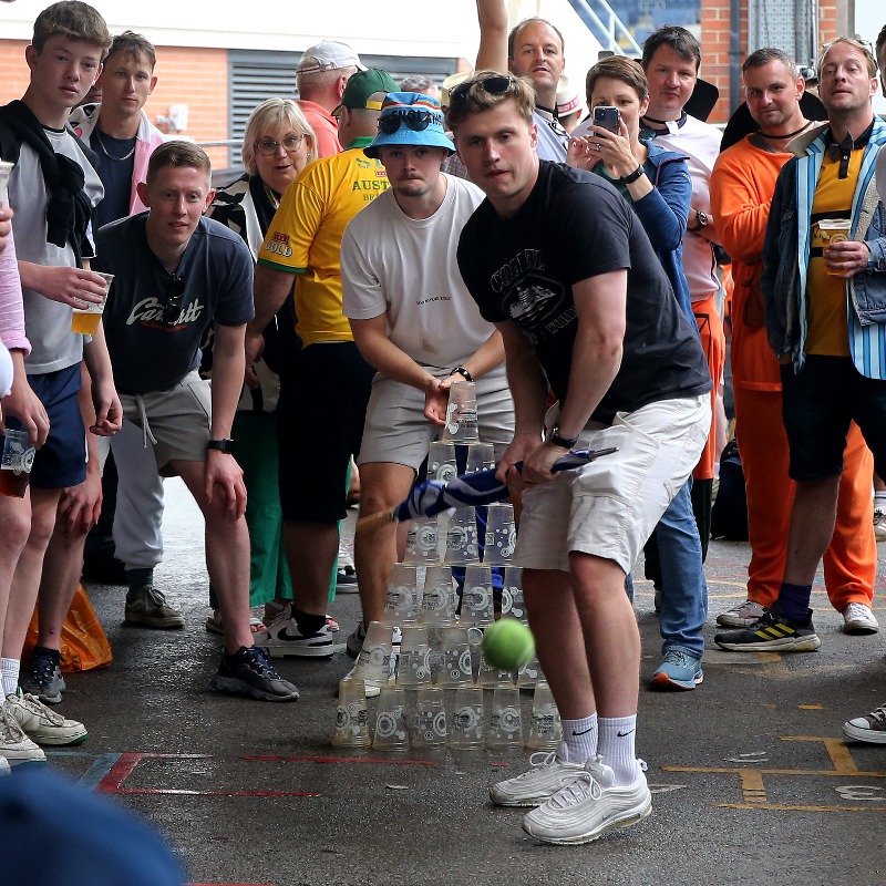 englandcricket's tweet photo. The Headingley crowd made good use of the rain delay 🏏 

But after a long wait... play has finally started! Follow along live 👇

#EnglandCricket | #Ashes