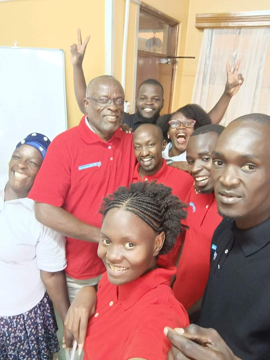 erickokioma's tweet photo. Let's #KickOutHIVStigma #MojaxOneMilele ๐คญ๐คญ๐คญ๐๐ #StigmaIndex2.0 2023 @AYARHEP_KENYA @NASCOP @Amref_Kenya @KenyaRedCross @NEPHAKKENYA @asaji_cecilia
@erickokioma
@mandelatb
@JrJoash
@obilo_sharon @NJotwoma @QueenterAchie18 @Aguambojuniour
Giddy@-kiproh https://t.co/nyzjyQDoEk