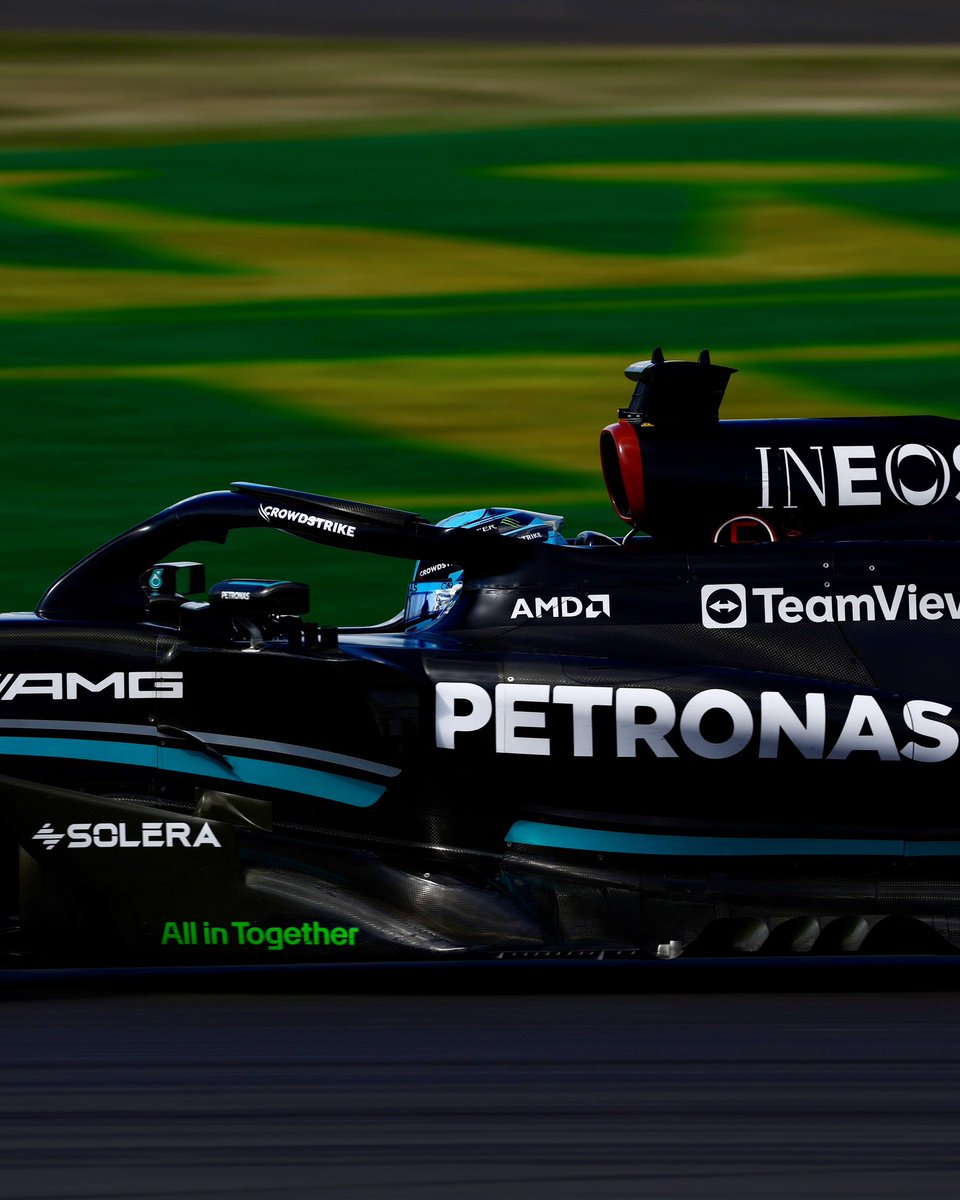 Jewels_MsJay's tweet photo. Tomorrow Lewis Hamilton starts from P7 and
George Russell P6.
Hoping for the best..
🤦🏾♀️🤦🏾♀️🤦🏾♀️
#SilverstoneGP #F1 #fomular https://t.co/6htMPNXMca