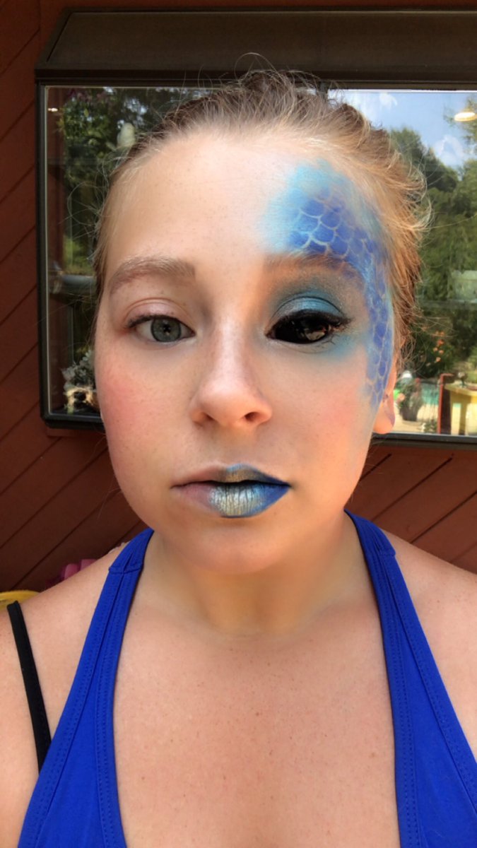 LessOfChickadee's tweet image. Take 1 of some Siren Makeup!