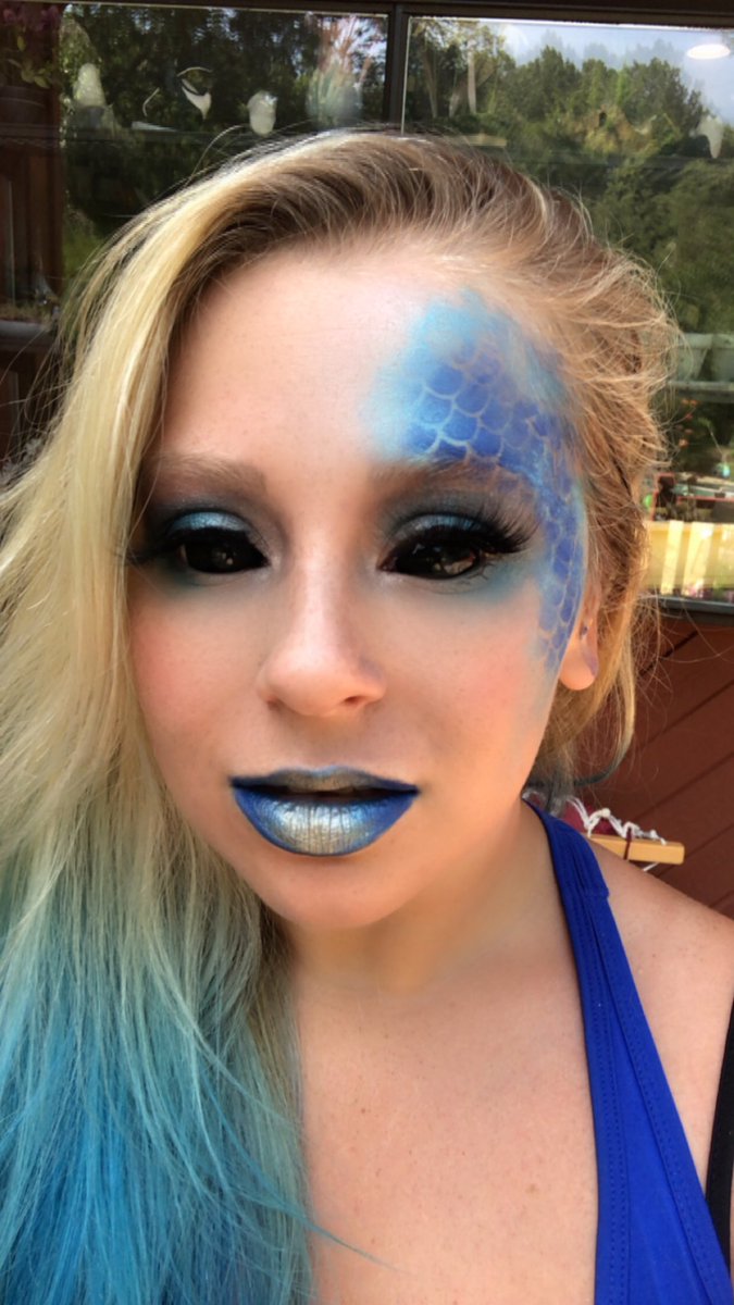 LessOfChickadee's tweet image. Take 1 of some Siren Makeup!