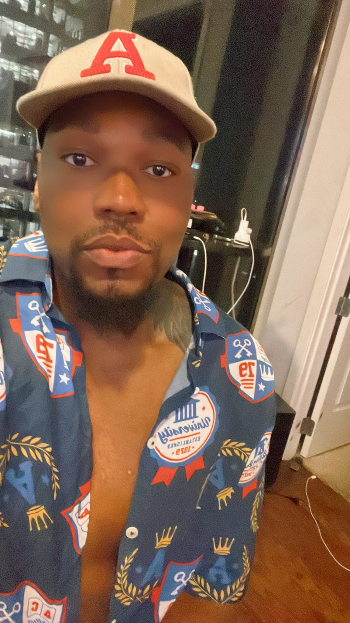 A little funny; A little freaky 🤷🏾‍♂️ on Twitter: "Kickback vibes https