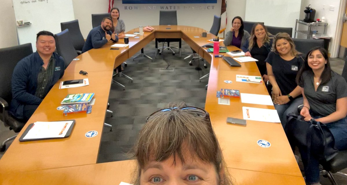 JellickBuck's tweet photo. 💦🌟EXCITING THINGS🌟💦
are happening for our sts!
MsBrittnie from @RowlandWater is sharing the #MiniSolarChallenge love with our friends from local water districts! 😃
Now we can share our quest for #WaterConservation with more districts to help our sts become powerful stewards! https://t.co/2L8hXXsT2q