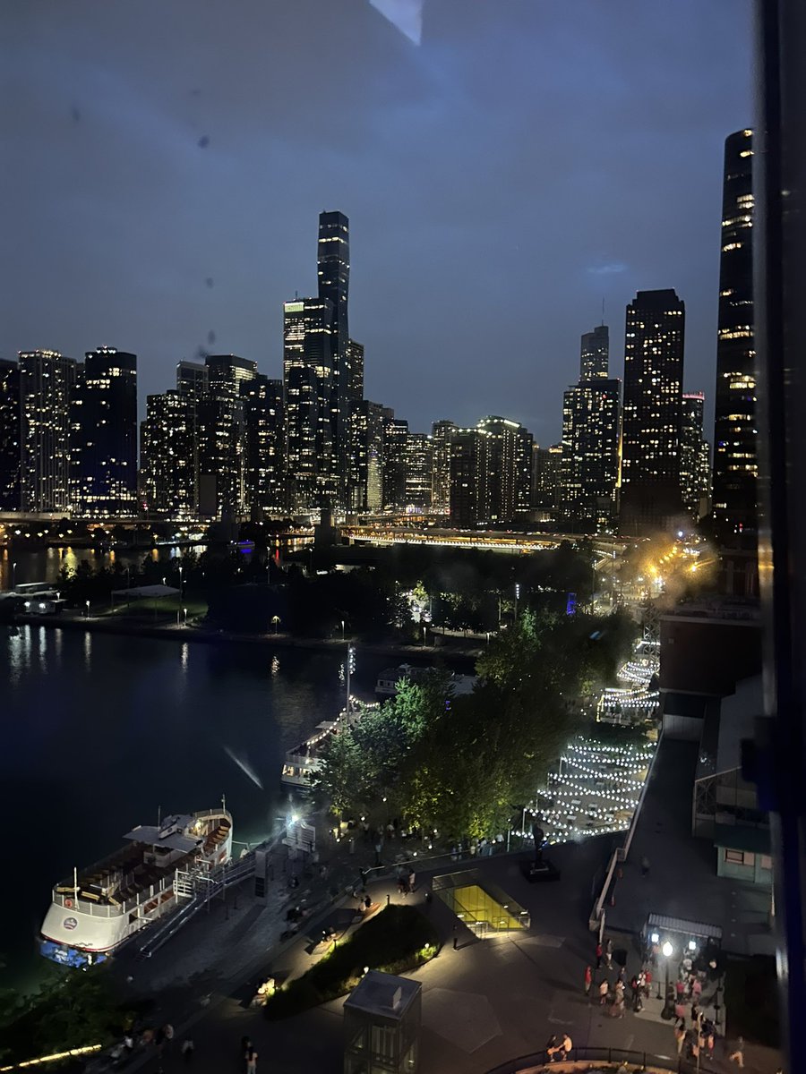 @Crossfire_2024 girls are 3-0 to start our tournament in Chicago💪💪!  Next game is 4:45 on court 6. <a href="/CrossfireGHoops/">Crossfire Girls Hoops MN AAU</a>