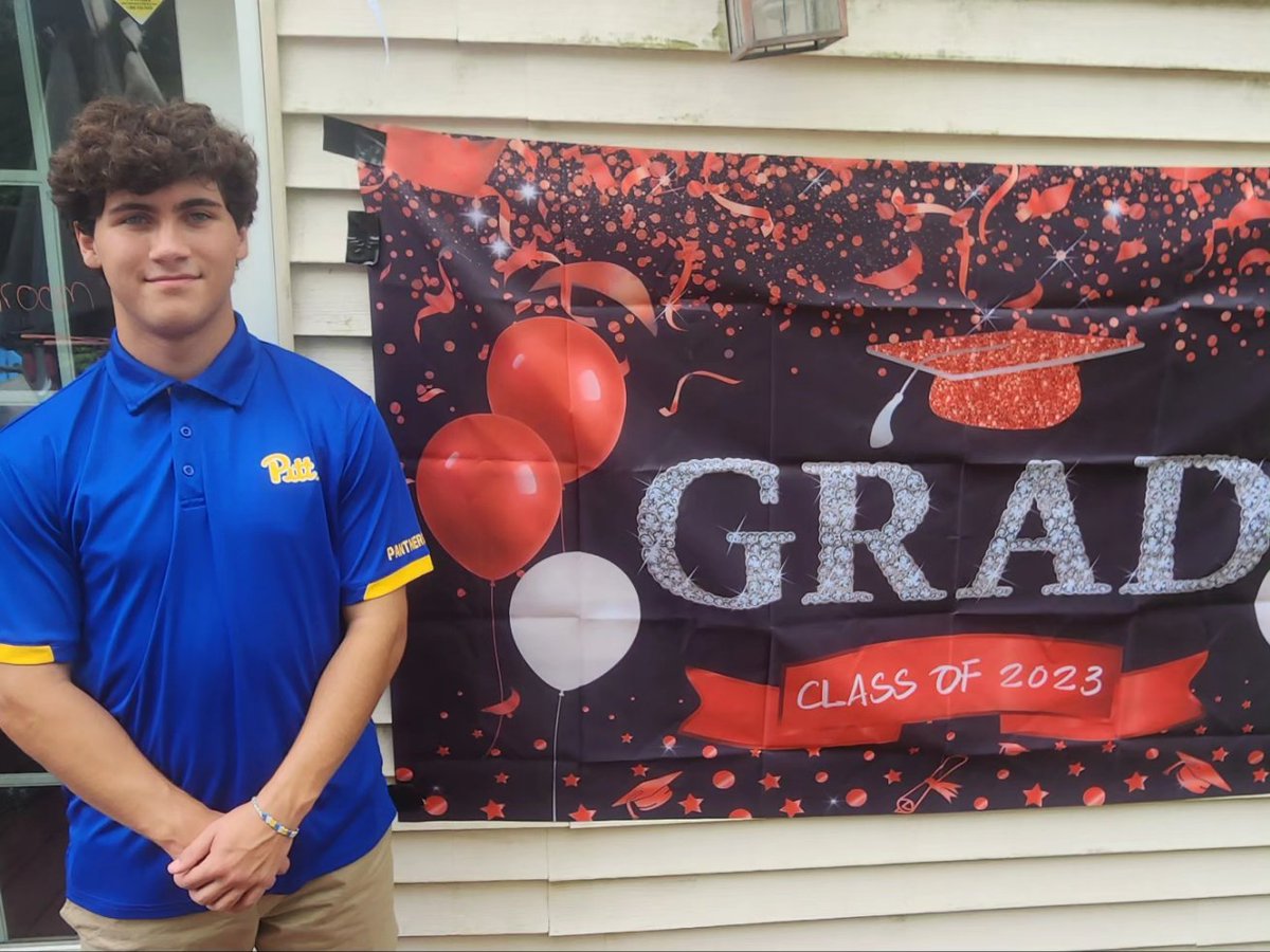 eliezrah's tweet photo. Graduation party day! @pittadmissions @PittTweet #H2P #PittBound #Pitt2027 #MOHS2023 https://t.co/gN1a5NK52w