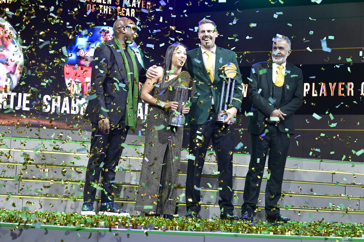 Temba Bavuma (@tembabavuma) on Twitter photo A Summer to Celebrate π₯
Congratulations to all the winners and nominees, it was surely a season to remember, full of highs & lows. 
A special mention to Anrich Nortje & Shabnim Ismail for taking the coveted player of the year awards. 
We look forward to the upcoming season ππΏπ¦ A Summer to Celebrate π₯
Congratulations to all the winners and nominees, it was surely a season to remember, full of highs & lows. 
A special mention to Anrich Nortje & Shabnim Ismail for taking the coveted player of the year awards. 
We look forward to the upcoming season ππΏπ¦