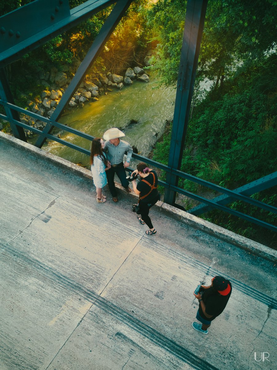 JayJayasuriya's tweet photo. 📸 Kicking off our weekend on a high note with an exhilarating Engagement Photoshoot!!! @UnityREEL
.
Here's to love, laughter, and happily ever after, captured from the skies above. 🌤️🕊️
.
#EngagementPhotoshoot #BTS #AerialView #UnityREEL #DroneCaptures #Drone #Photography #Texas https://t.co/YJKDguI0Pe