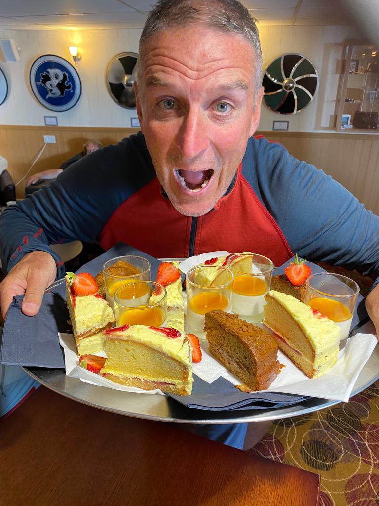 Iolo Williams tweet media