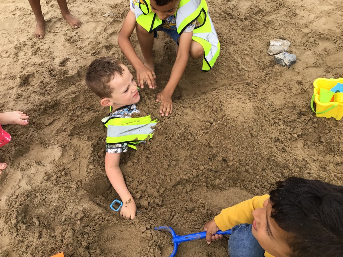 Albert Bradbeer tweet media