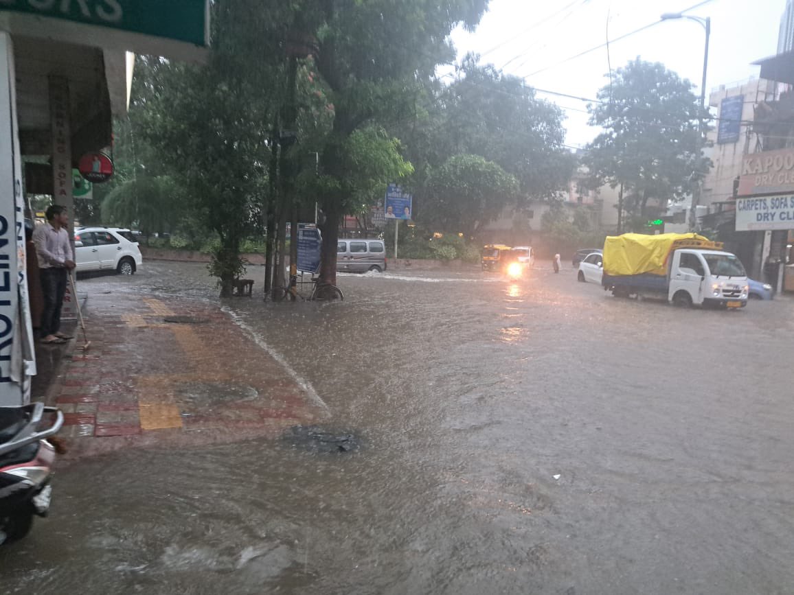 lokimehra's tweet photo. @ArvindKejriwal @AamAadmiParty 

AAP ki Delhi… Delhi mein li jiye Venice ke mazeee… Sadji … kya yeeeh hai @AamAadmiParty ki Delhi

@BJPDelhi_  is this something you can take care off… @M_Lekhi @GautamGambhir @ManojTiwariMP @p_sahibsingh https://t.co/PiWDhbyWE3
