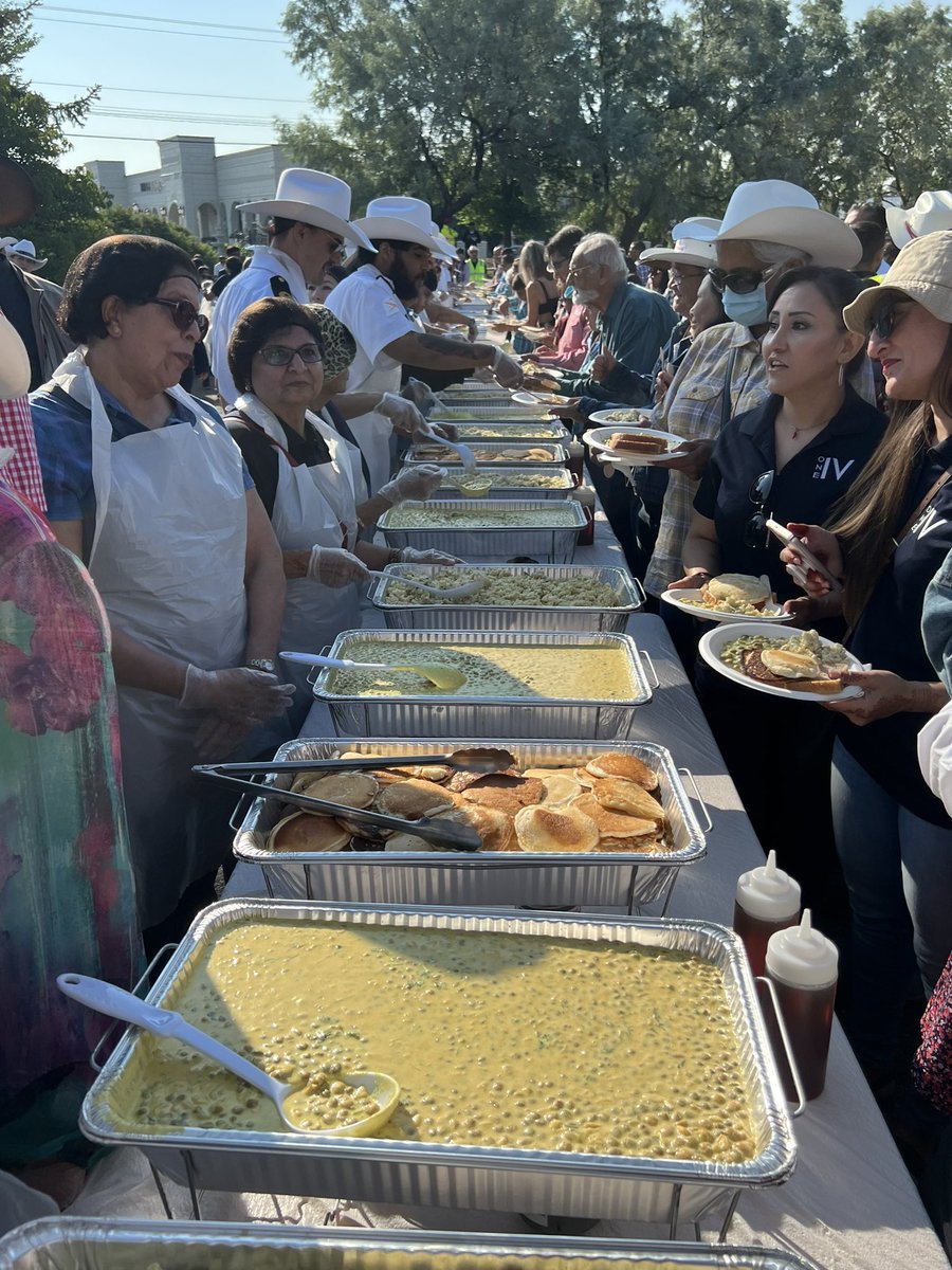 What an incredible morning at the 36th annual Ismaili Muslim Stampede Breakfast, celebrating the 50th Anniversary of the Ismaili Muslim Community’s first mass migration to Canada. 

Thanks to the amazing  volunteers for putting on the event with so much love and compassion.
