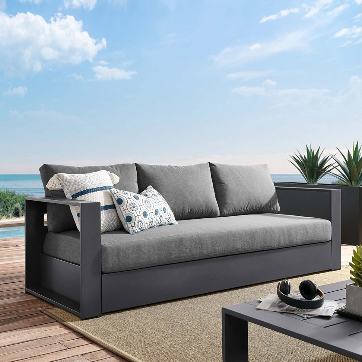 #saturday vibes. Phone is off, relaxing is on.🍹😎 #summertime