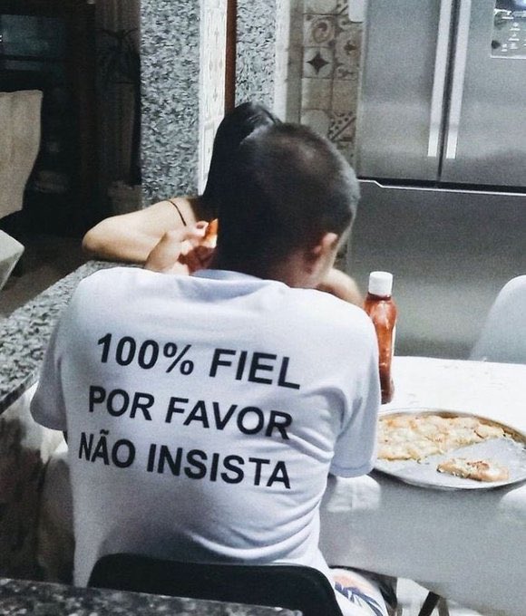 se a terra não é plana como explica o céu reto? (@moreiraviw) on Twitter photo 