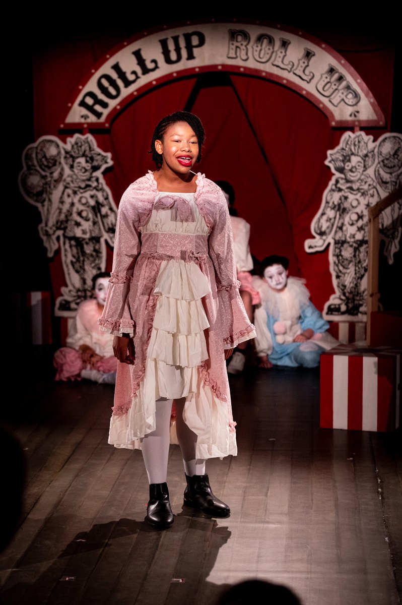 Royal & Derngate Creative Learning tweet media