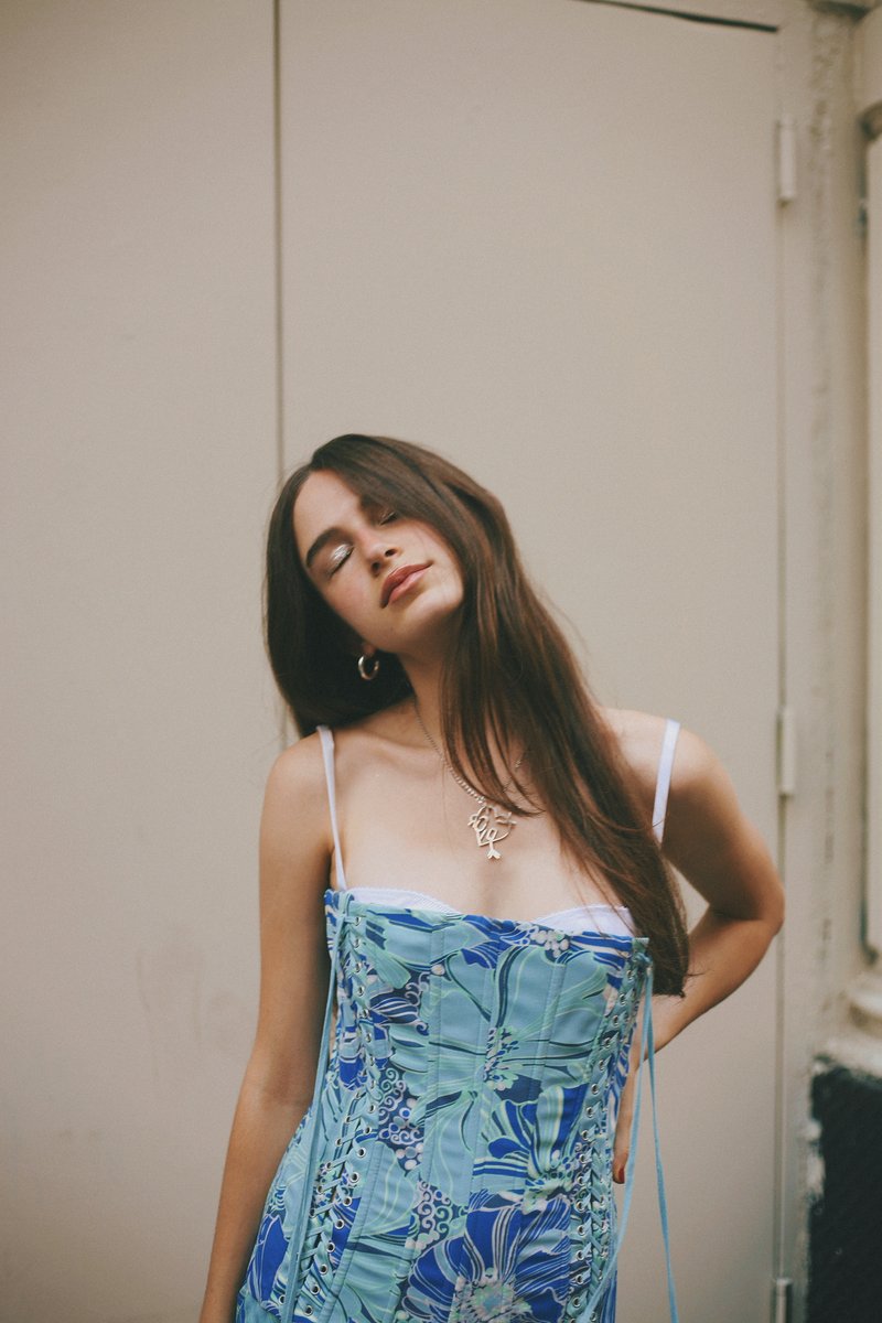 noaalevv's tweet photo. around the city (taken by @HOUSEOFDEVI ) https://t.co/Ewk35OGXWV