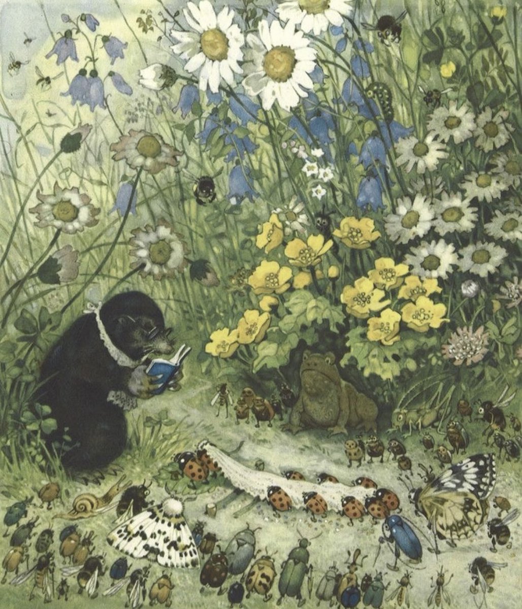 Would love to attend this ladybug wedding officiated by a mole