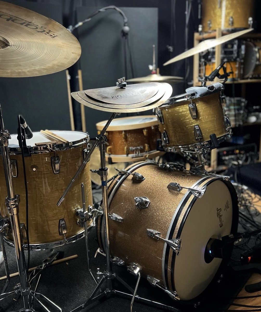 IstanbulAgop's tweet photo. #Clapstack front and center! Gorgeous #Agop and Ludwig set up shared by Szymon Baranowski 🥁
#istanbulagop #cymbals https://t.co/ReTq9VN8at