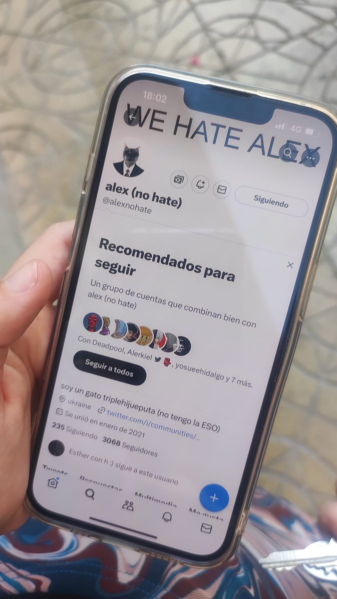 alex tweet media