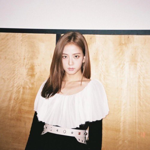 jisoogaIIery's tweet photo. https://t.co/kXMrDVP540