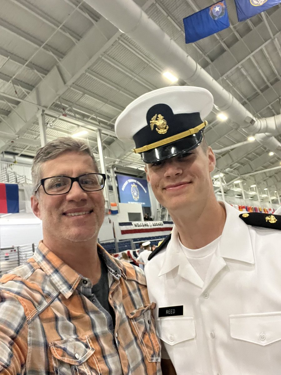 JeffreyMReed's tweet image. So proud of you @TheMaddoxReed. You were born with a warriors heart &amp;amp; deep desire to serve others. That balance makes you a protector. #Hoorah #USMC @norwichnews @NorwichFB