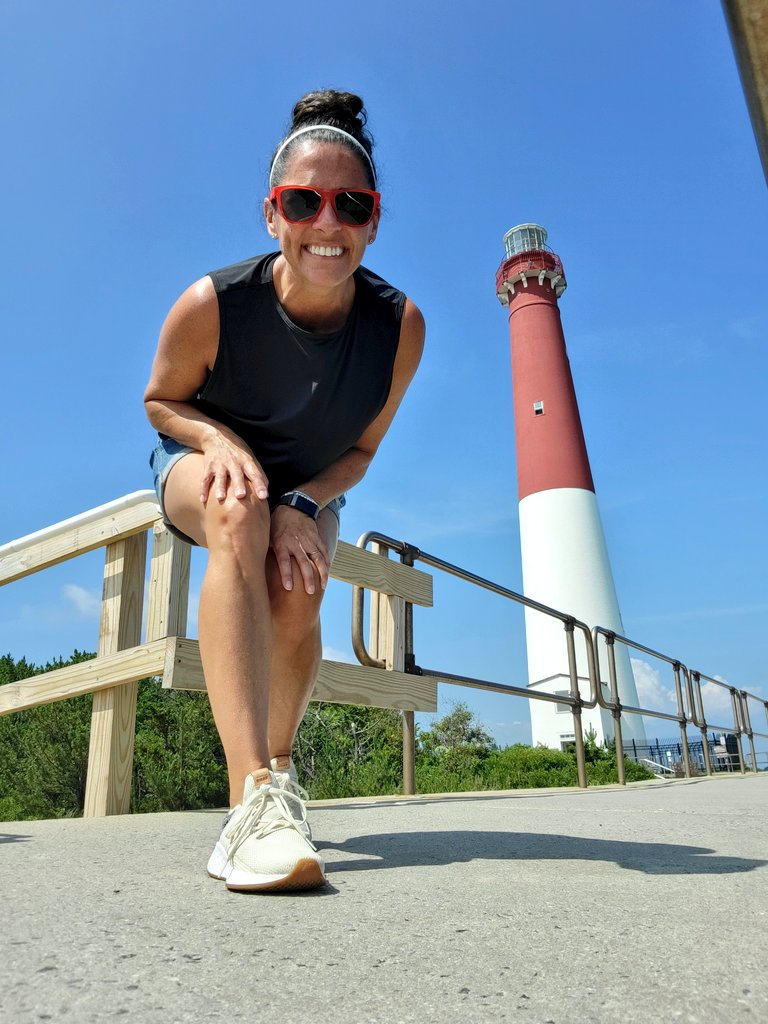 runSue19's tweet photo. Old Barney 217 steps to the top of the 172ft lighthouse. #keepmoving #crosstraining #marathontraining #teamultra #forcedfamilyfun #ultrajoy #jerseyshore #barnegatbay https://t.co/PIaxdnUTZA