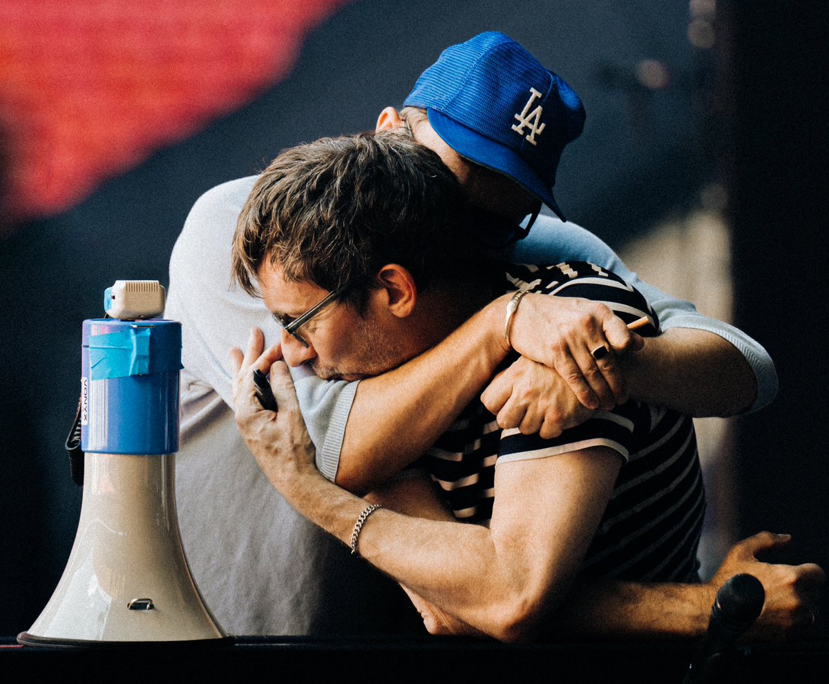 blurofficial's tweet image. I got no distance left to run
Coming home