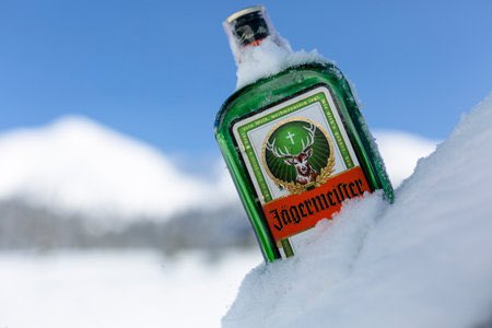 Jagermeister_es's tweet photo. El mejor helado para este verano 🤙 https://t.co/fsIyfqZsuN