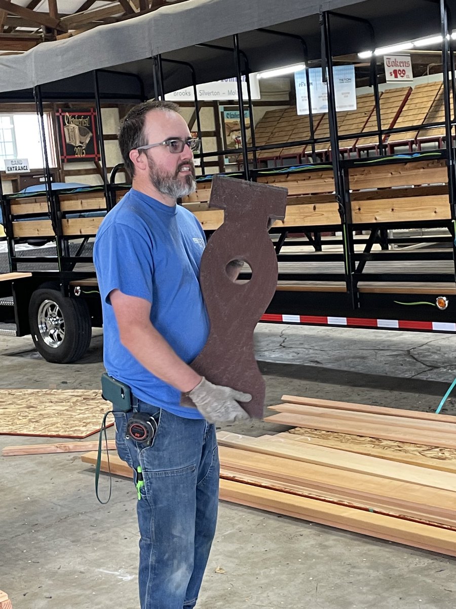 MtAngelOfest's tweet photo. It’s work party day… remaking the decorative balcony on the front of the Weingarten. https://t.co/MEaGajeEfI