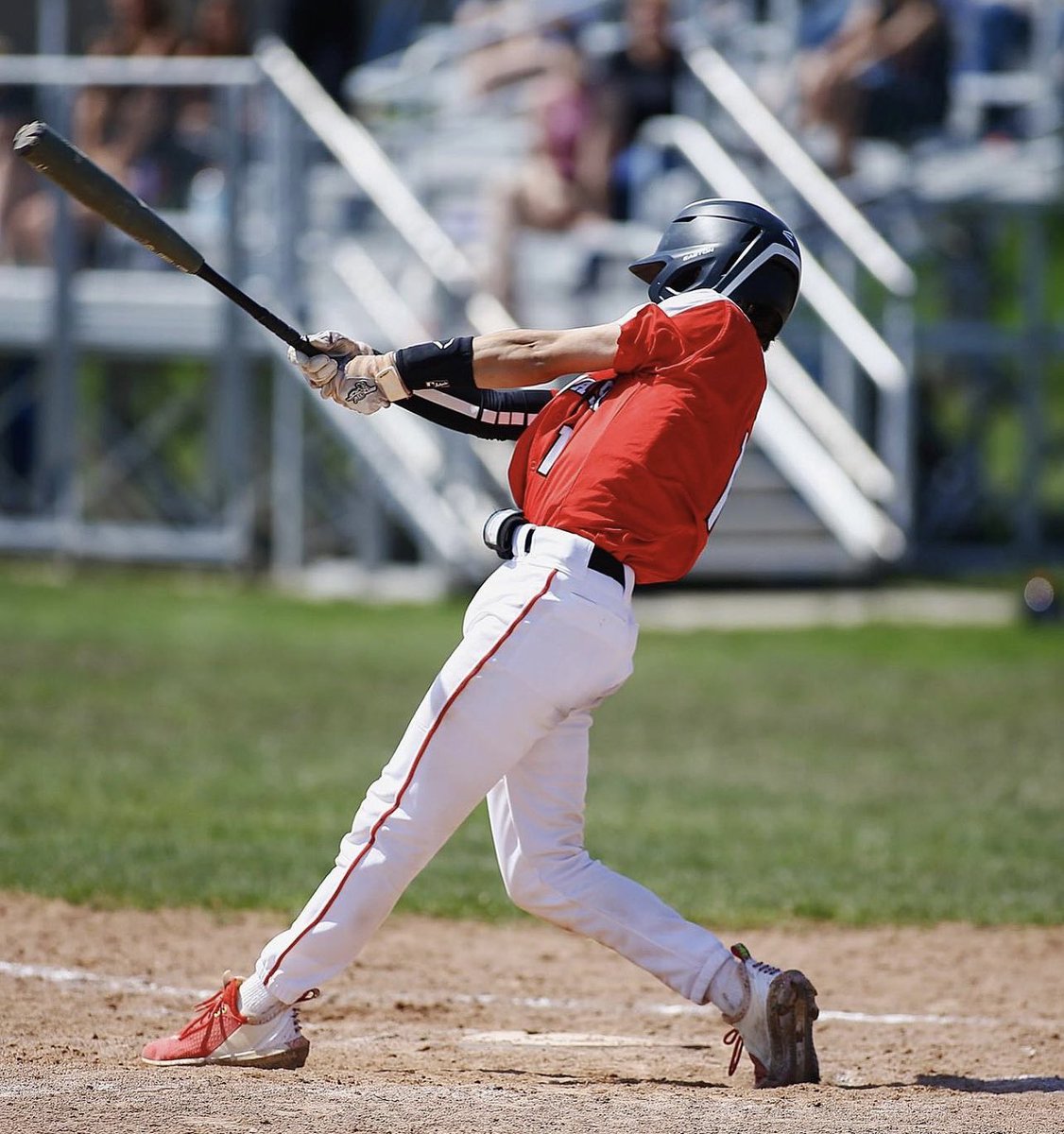 BaseballHilbert's tweet photo. A trio of Hawks will represent the South Division @ the 2023 AAABA of Buffalo All-Star Game. 

JR Jack Duffek - KC Curve
SO John Watson - Buffalo Longhorns
FR Konner Hauck - Full Circuit Power

The All-Star Game will be held on Sunday, July 9th @ Sal Maglie Stadium.

#FlyHawksFly https://t.co/555dlVqQ6S