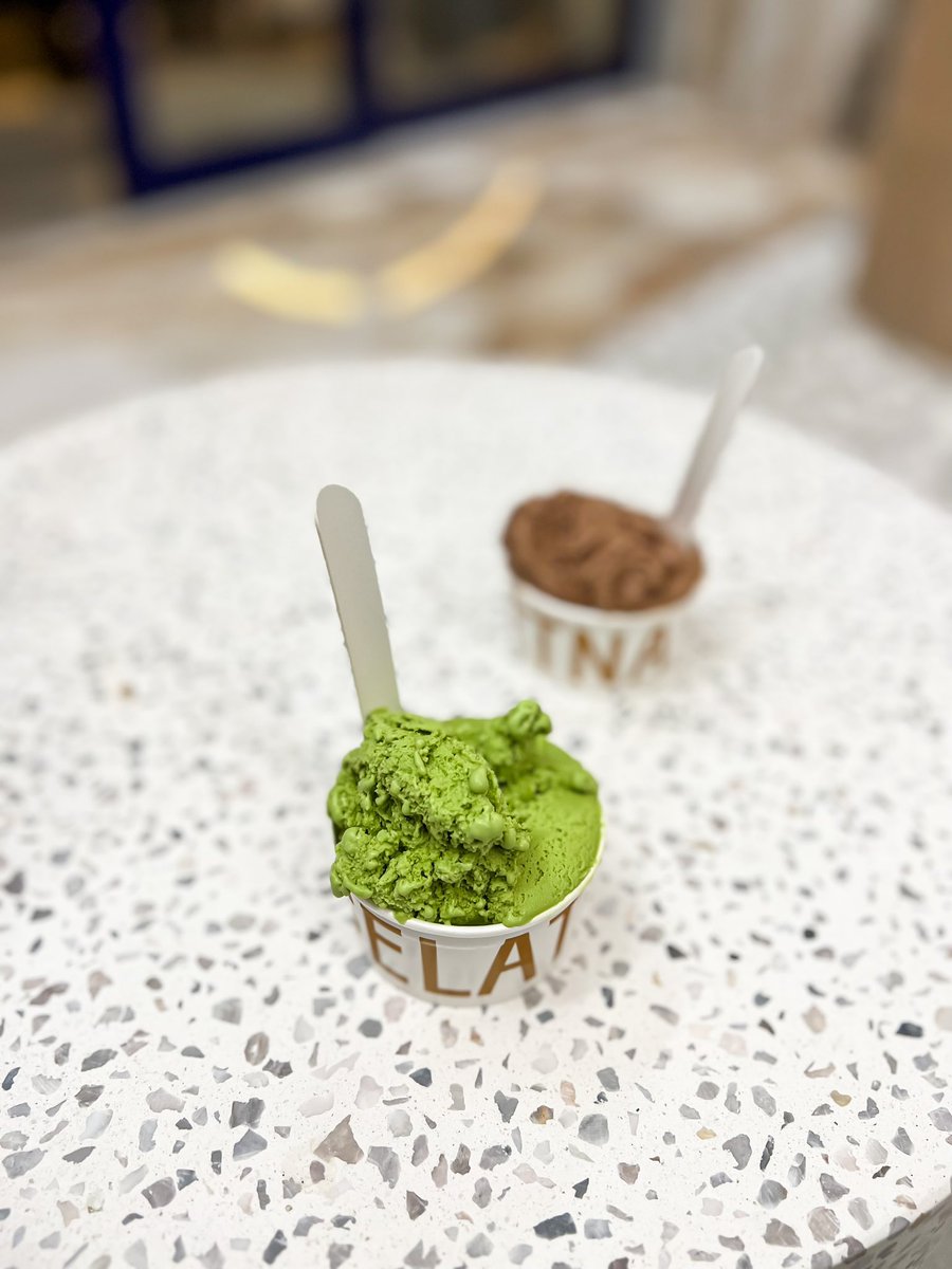 تجربة ايسكريم الماتشا من إتنا 
رهيب اللي يحبون الماتشا لايفوتكم

الحلو ان نكهاتهم طبيعية وبدون اضافات🤎