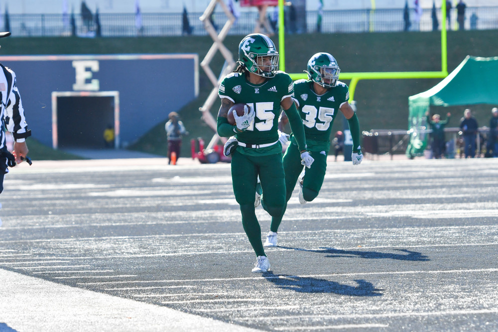 SIS Preseason All-MAC Cornerback: Joshua Scott (<a href="/SeatbeltScotty/">Joshua Scott</a>)

Quarterbacks had better be careful when throwing against the Eastern Michigan (<a href="/EMUFB/">Eastern Michigan Football</a>) secondary.

Scott was 2nd in the MAC in EPA Lost when targeted 😰

#TheStandard #ETOUGH