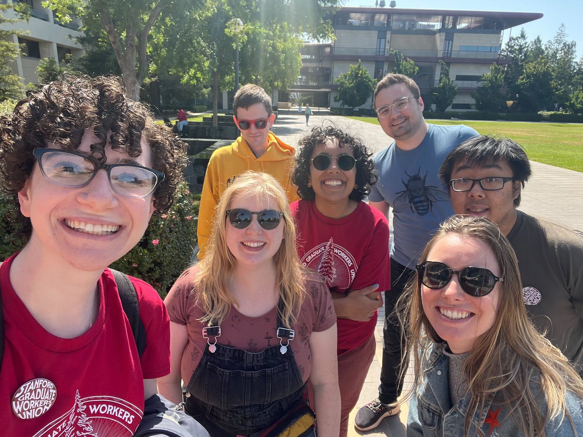 Stanford graduate workers have won an amazing victory! 94% of workers have voted yes for a union ❤️‍🔥⚡️ <a href="/StanfordGWU/">StanfordGWU-UE</a>