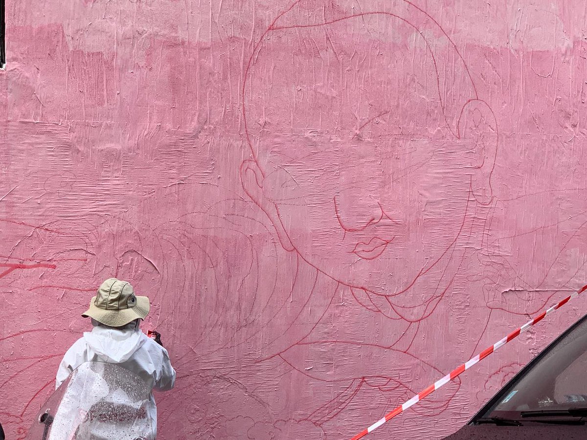fansack3's tweet photo. WIP in Marais Paris with invitation of @murdumarais, full of love and support, thx everyone drop by for the visit🌸🌈🛸🙏🦄🌍🕉⚛️🌀/受MurDuMarais邀请在巴黎玛黑区创作中~🧑🏻🚀👽💧🍭☸️♨️/ #fansack / #marais #玛黑区 #paris https://t.co/JtWjj568GH