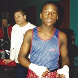 RT @BoxingHistory: Floyd Mayweather as a young amateur in the 1990s. https://t.co/N1YaUVM6yc