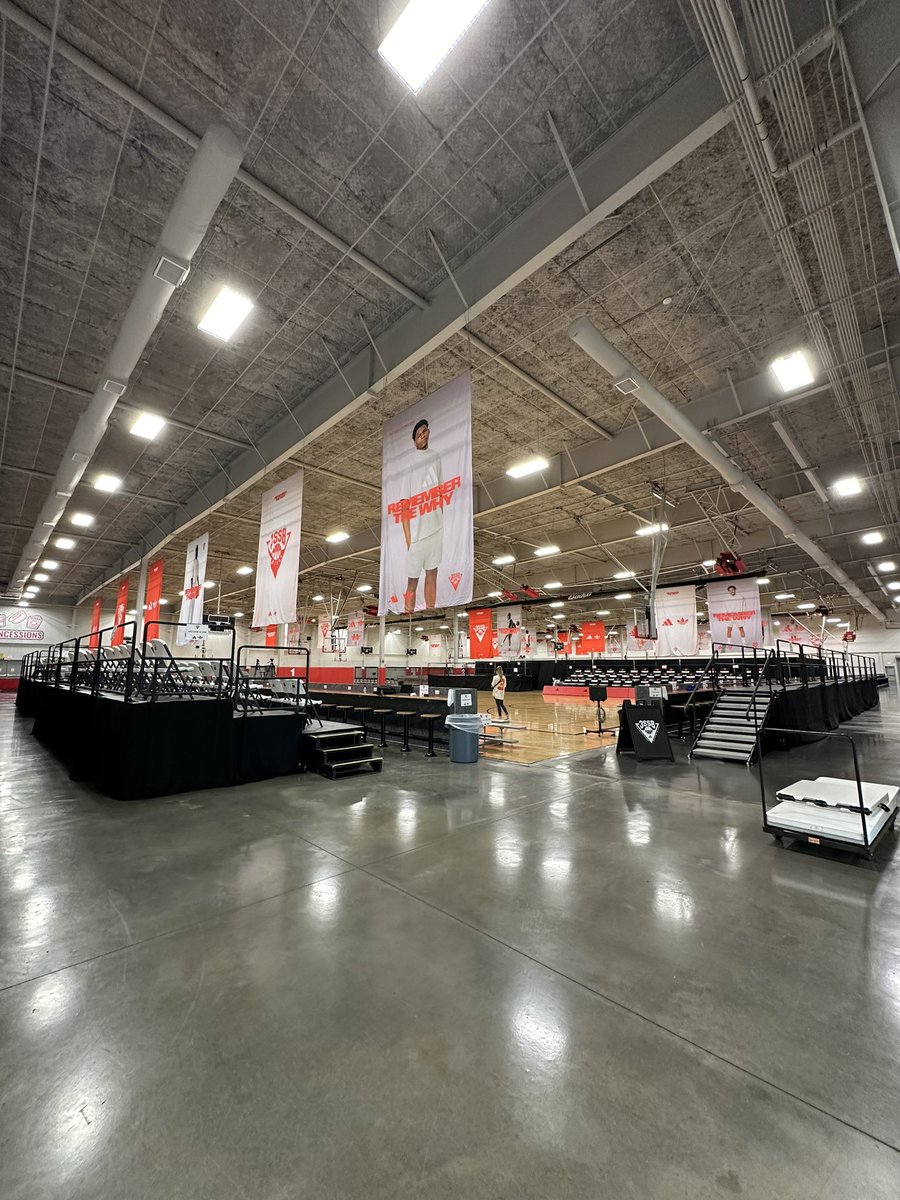 Guess who’s back in town! #3SSB