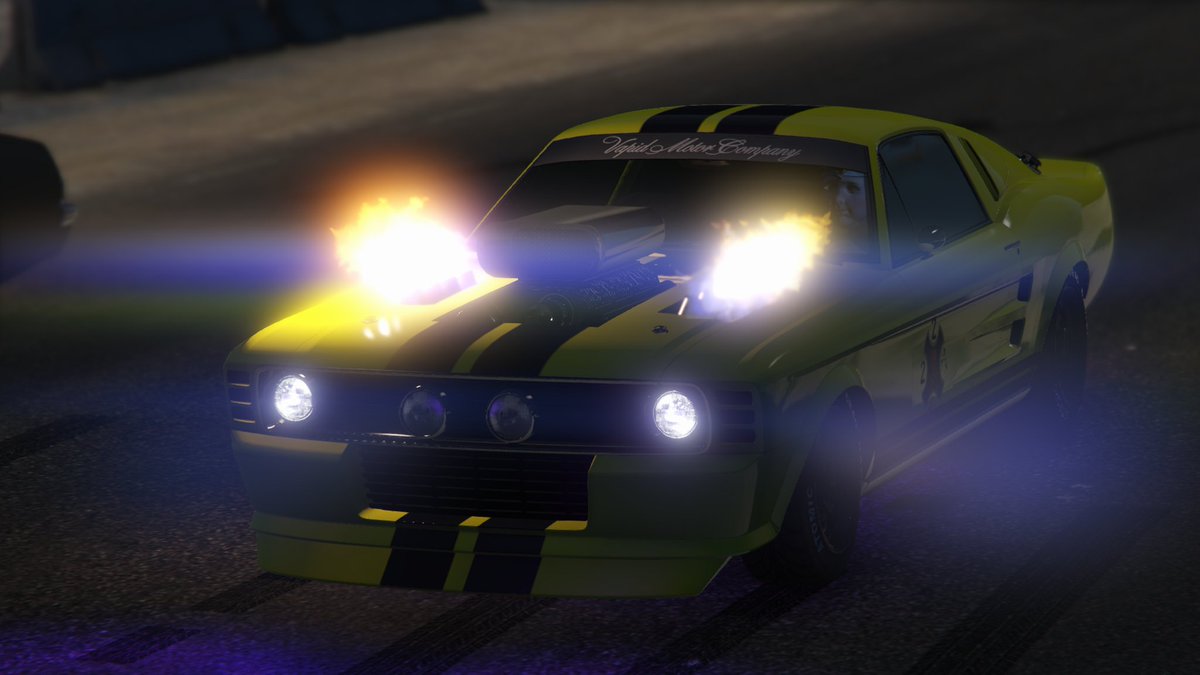 GrimReaper_928's tweet photo. Drag race night!
@RockstarGames #GTAV #gta5 #gtaonline #2g2a #DragRace #carmeet #backgroundpic https://t.co/wNtcTooVzH