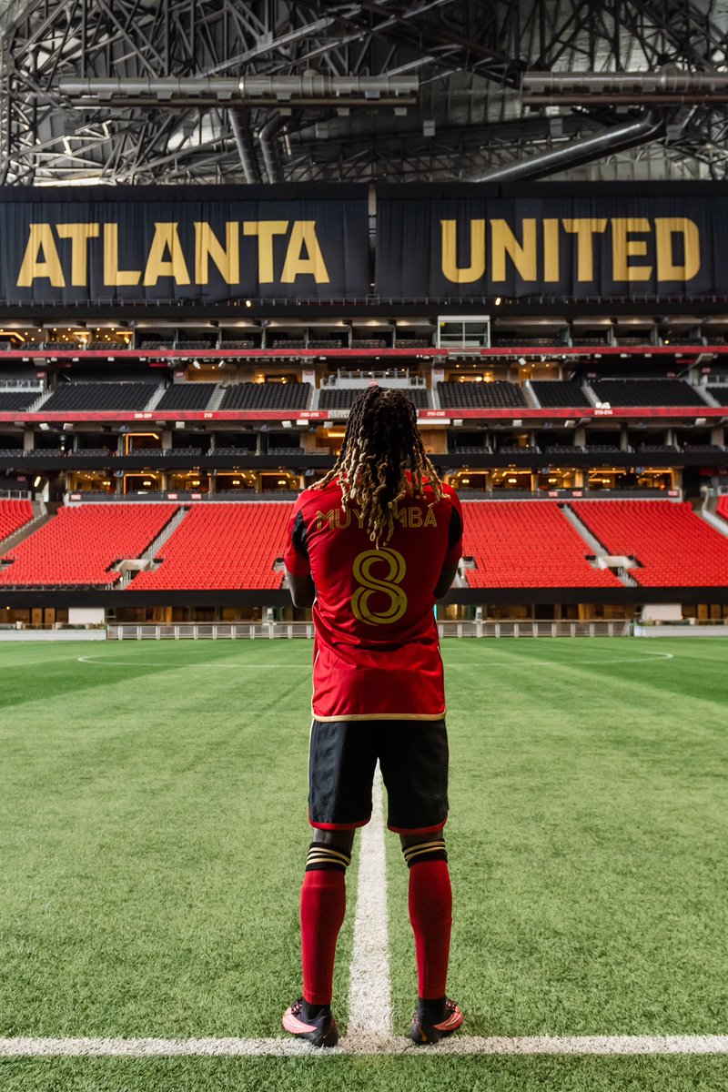 As I hang up my beloved jersey, a chapter of my life comes to an end. The memories, the victories, the lessons learned—I'll forever carry them in my heart. Grateful to have been part of Guingamp’s legacy. I am deeply grateful to God for having accompanied and guided me throughout