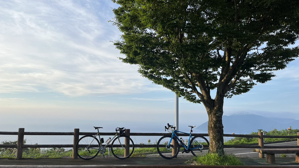 のんびり
#大分県 #サイクリング大分 #佐伯市 #さいきりんぐ #サイクリング #cycling #GiantBicycles #白バーテープ白サドル白ボトルケージ大好き協会 #さいきフォトコレ